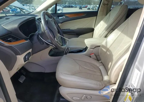 2019 Lincoln Mkc Select z USA, uszkodzony, nr VIN 5LMCJ2C94KUL02153